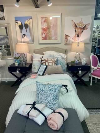 Decorative Pillows & Throws Gallery